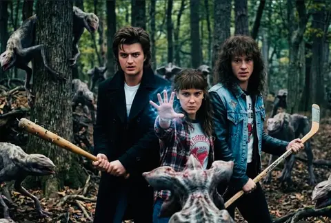 Текстовый шаблон для фотоальбома персонажей сериала.