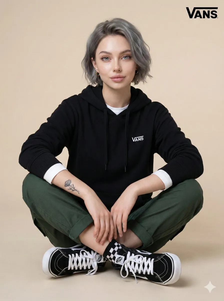 Пример промпта для портрета девушки в худи и высоких кедах Vans. · пример 1
